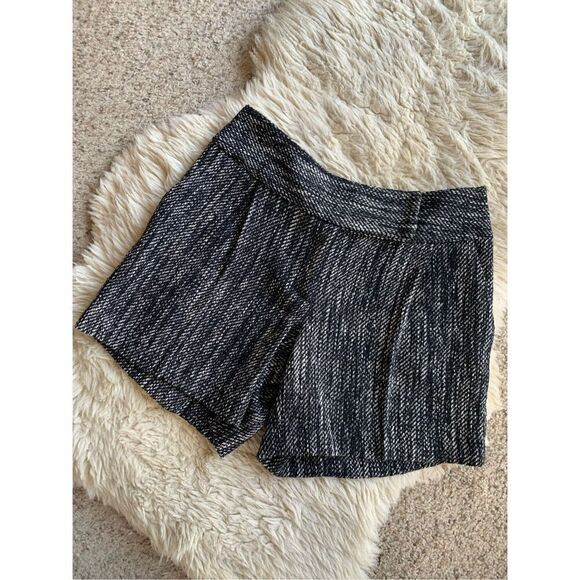 Milly of New York Tweed Pleated Shorts Black Size 2 - Picture 11 of 12